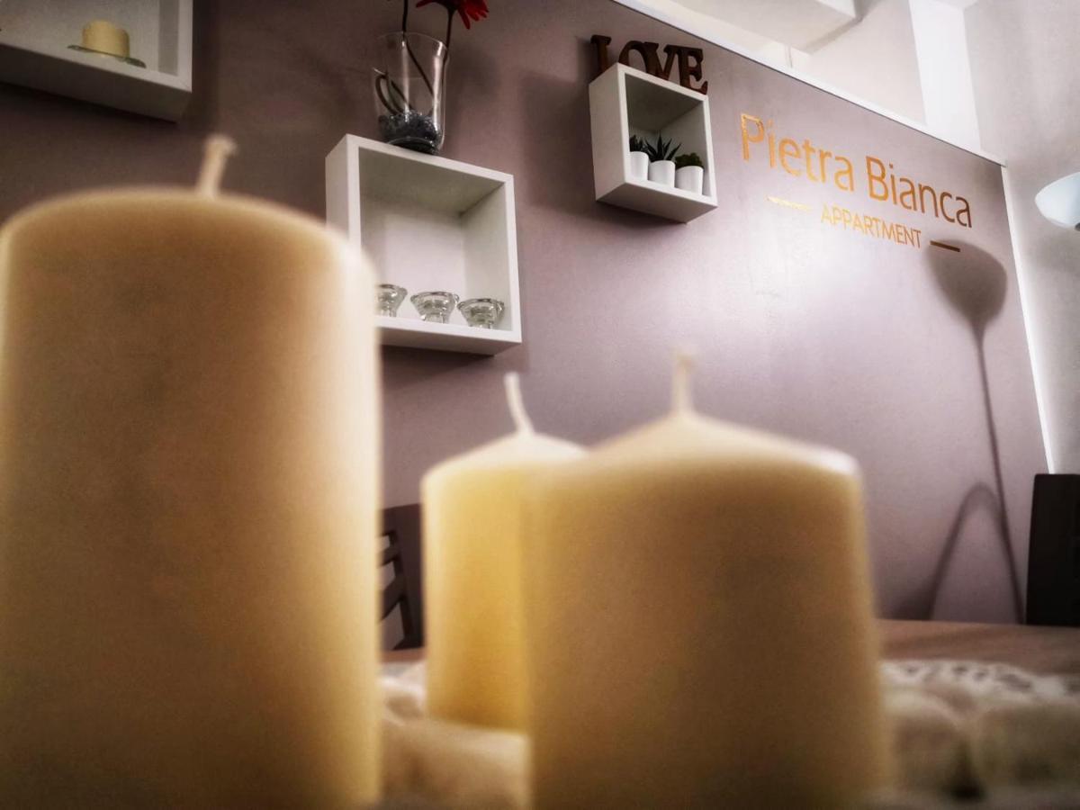 Pietra Bianca Appartment Bari Extérieur photo