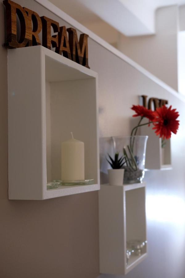 Pietra Bianca Appartment Bari Extérieur photo