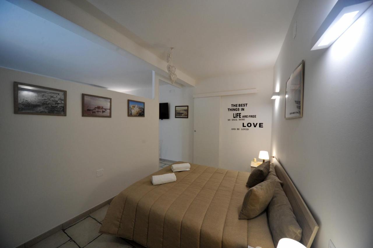 Pietra Bianca Appartment Bari Extérieur photo