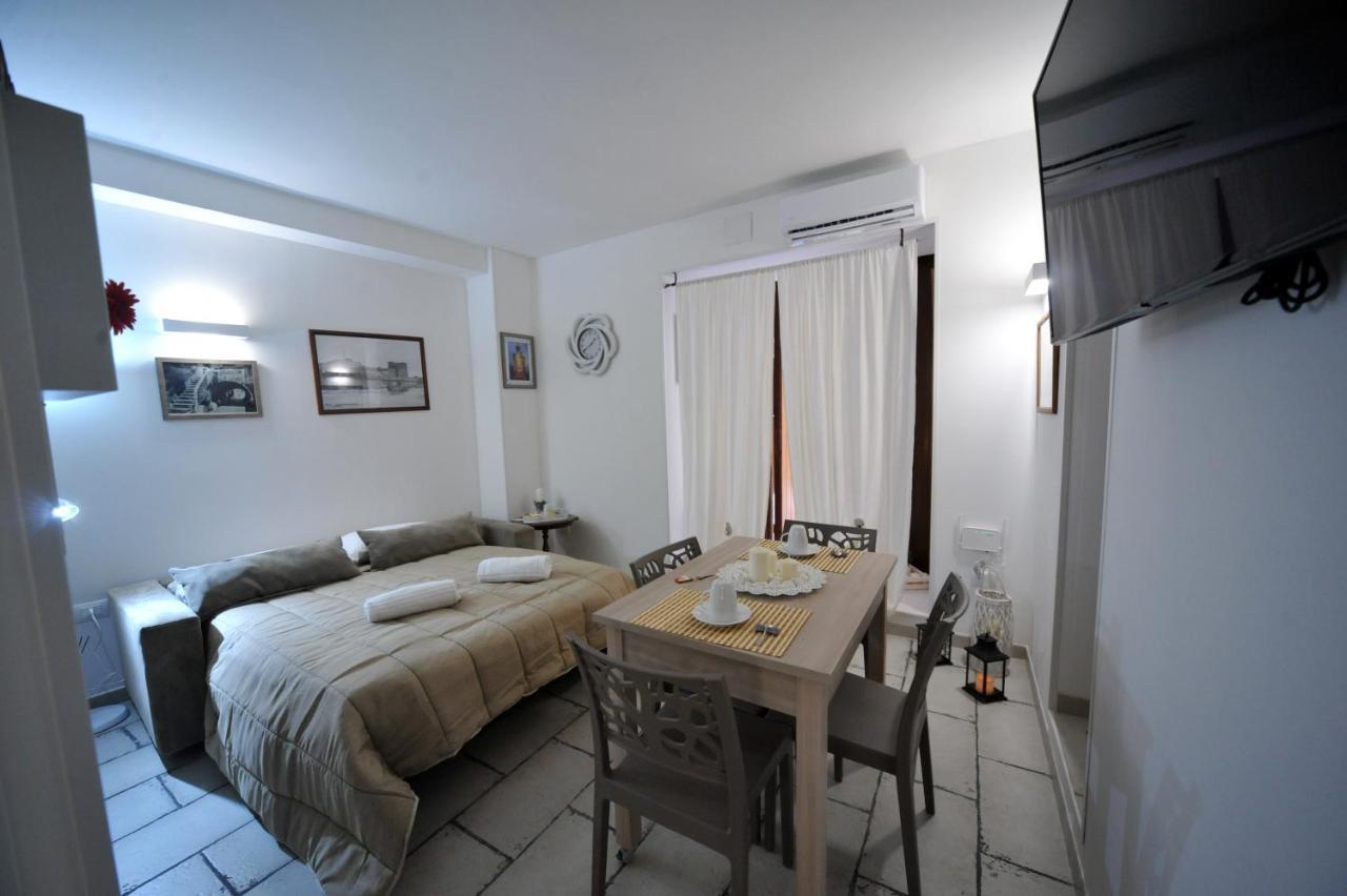 Pietra Bianca Appartment Bari Extérieur photo